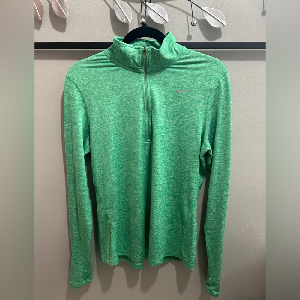 NWOT NIKE Dri-Fit Half Zip